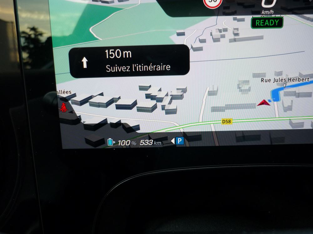 Une voiture électrique conçue sur une architecture 800 volts supprime les contraintes de l'électrique