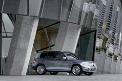 Mercedes présente son prochain SUV compact le GLK à Genève