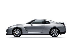 Nissan présente la GT-R