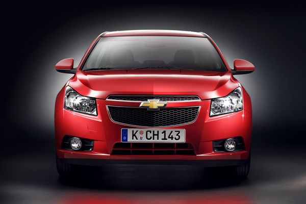 Chevrolet dévoile les premières photos de la Chevrolet Cruze