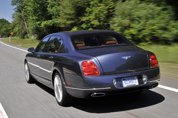 Bentley présente la nouvelle Continental Flying Spur Speed