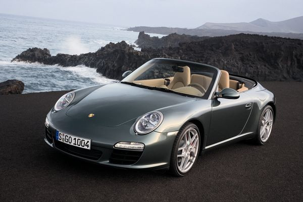 Porsche présente la nouvelle Porsche 911