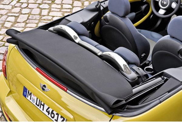 MINI présentera au public la nouvelle MINI Cabriolet en janvier 2009 à Détroit