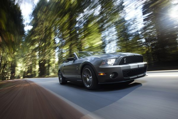 Ford présente la Mustang Shelby GT500 au salon de Détroit