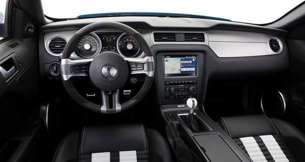 Ford présente la Mustang Shelby GT500 au salon de Détroit