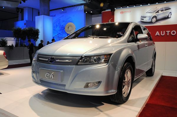 J-2 avant l’ouverture au public du Salon International de l’Automobile de Détroit