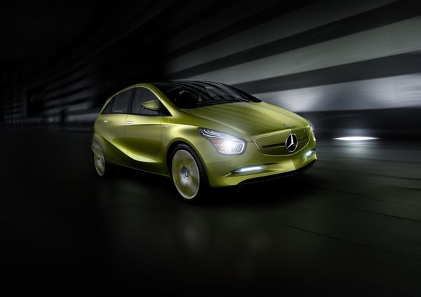 J-2 avant l’ouverture au public du Salon International de l’Automobile de Détroit