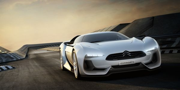 Le Festival Automobile International ouvre ses portes pour 5 jours