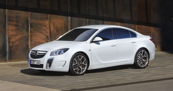 La version sportive de l’Opel Insignia au salon de Barcelone