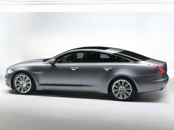 Jaguar dévoile la nouvelle XJ au salon de Londres