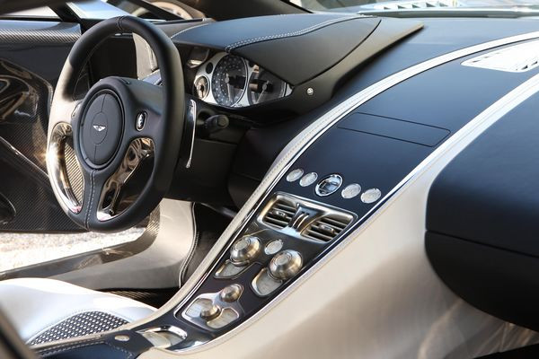 Retour sur l’Aston Martin One-77