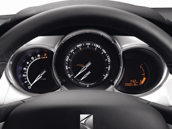 Citroën lève le voile sur la Citroën DS3