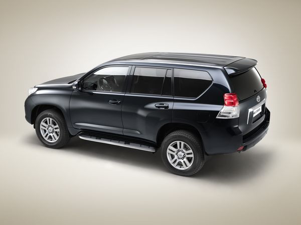 Toyota présente le nouveau Land Cruiser à Francfort