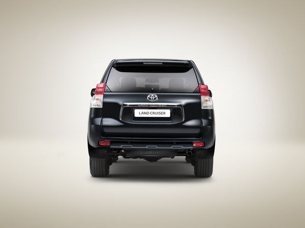 Toyota présente le nouveau Land Cruiser à Francfort