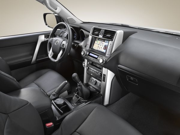 Toyota présente le nouveau Land Cruiser à Francfort