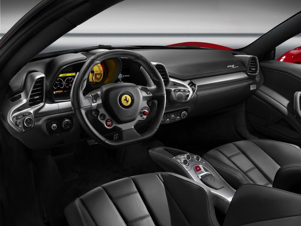 Retour sur la nouvelle Ferrari 458 Italia