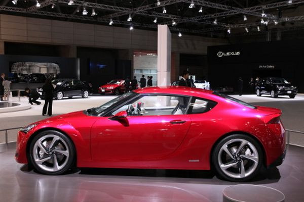 Le salon automobile international de Tokyo ouvre ses portes
