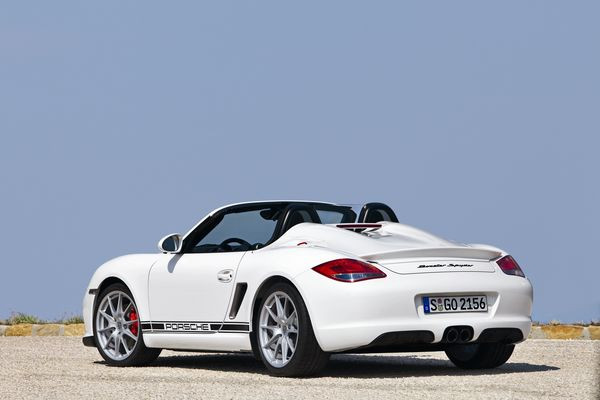Première mondiale au salon de Los Angeles pour le nouveau Porsche Boxster Spyder