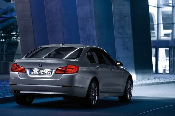 BMW dévoile la nouvelle Série 5