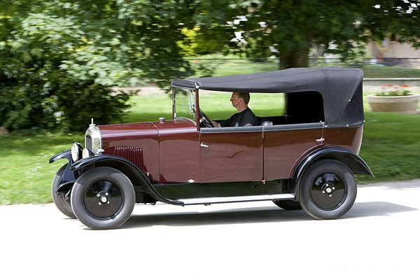 Peugeot expose une sélection de neuf modèles de 1899 à 1967 au salon Rétromobile