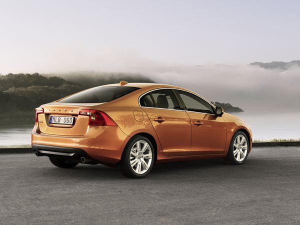 Volvo dévoile la nouvelle S60