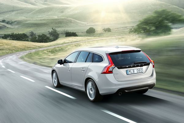 Volvo dévoile le nouveau break V60