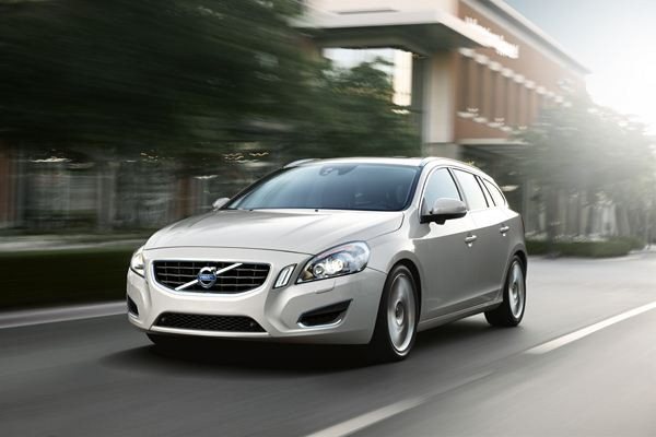 Volvo dévoile le nouveau break V60