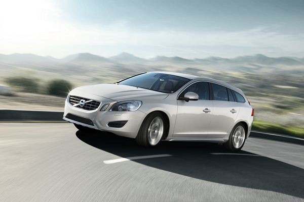 Volvo dévoile le nouveau break V60