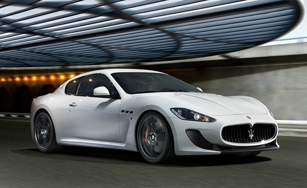 La nouvelle Maserati GranTurismo MC Stradale présentée à Paris