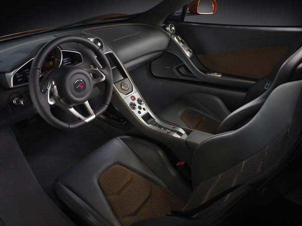 McLaren Automotive présente la MP4-12C à Paris