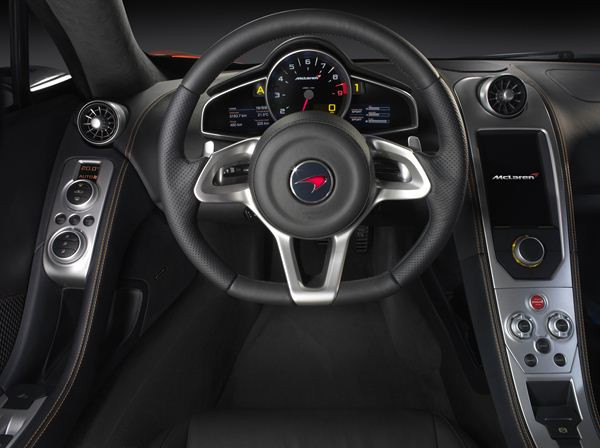 McLaren Automotive présente la MP4-12C à Paris