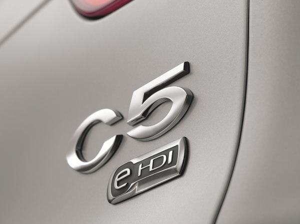 La Citroën C5 s'offre un léger restyling à l'occasion du Mondial