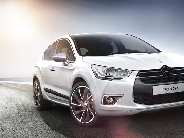 Le nouveau coupé quatre portes surélevé Citroën se révèle au Mondial de Paris