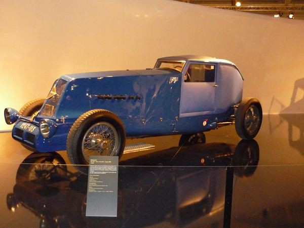 Découvrez l'Incroyable Collection du Mondial de l'Automobile 2010