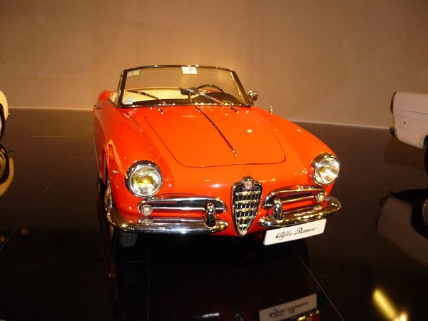 Découvrez l'Incroyable Collection du Mondial de l'Automobile 2010