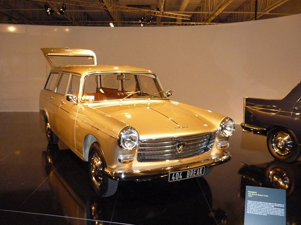 Découvrez l'Incroyable Collection du Mondial de l'Automobile 2010