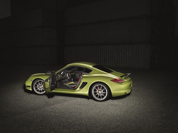 Porsche dévoile le Cayman R au salon de Los Angeles