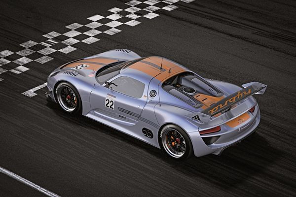 Première mondiale à Détroit pour la Porsche 918 RSR Racing Lab