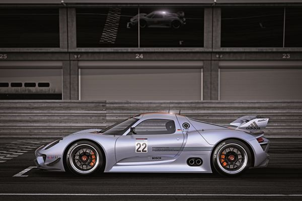 Première mondiale à Détroit pour la Porsche 918 RSR Racing Lab