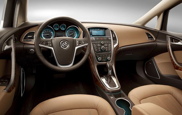 Buick présente la Verano au salon de Détroit