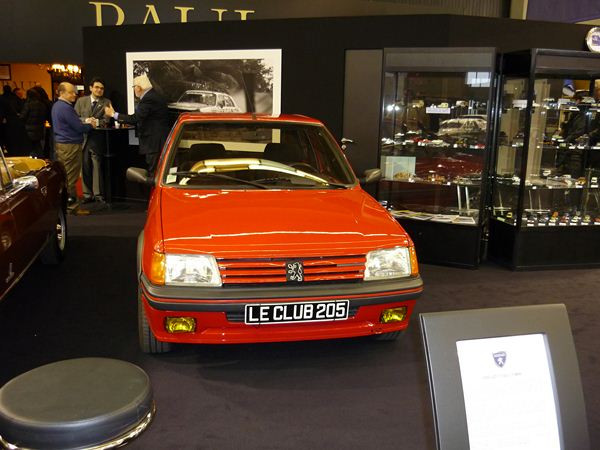 Peugeot évoque un siècle de performances et de records à Rétromobile