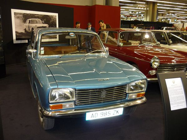 Peugeot évoque un siècle de performances et de records à Rétromobile