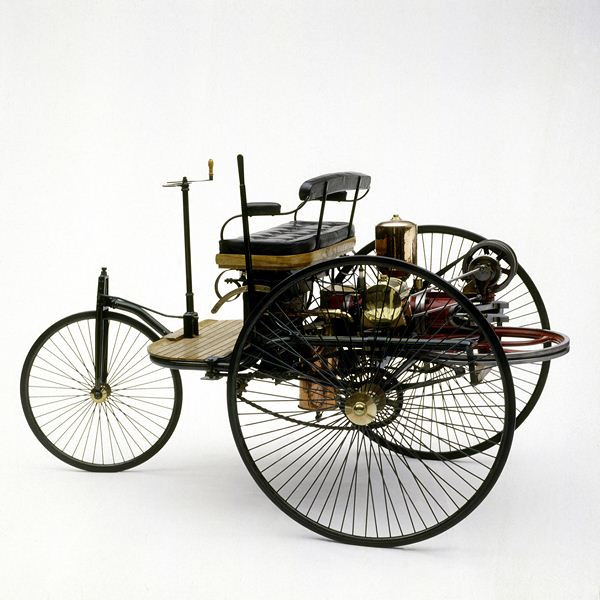 Mercedes célèbre ses 125 ans au salon Rétromobile