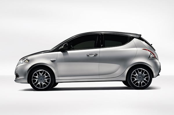 Lancia présente la nouvelle Ypsilon à Genève