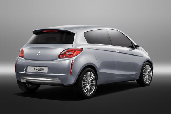 Mitsubishi présente sa prochaine petite voiture mondiale à Genève