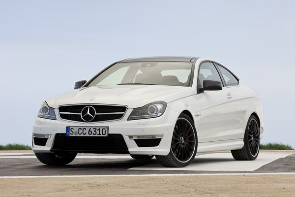 Mercedes présente la déclinaison sportive de la Classe C Coupé