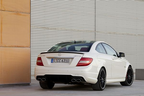 Mercedes présente la déclinaison sportive de la Classe C Coupé