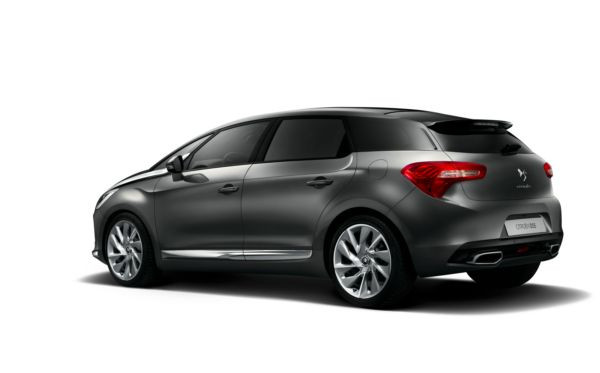 La Citroën DS5 se dévoile au salon de Shanghai