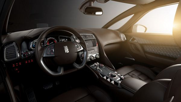 A la découverte de la Citroën DS5 White Pearl