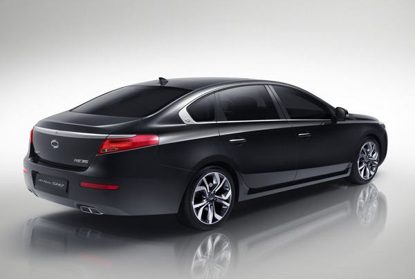 Renault Samsung présente la nouvelle SM7
